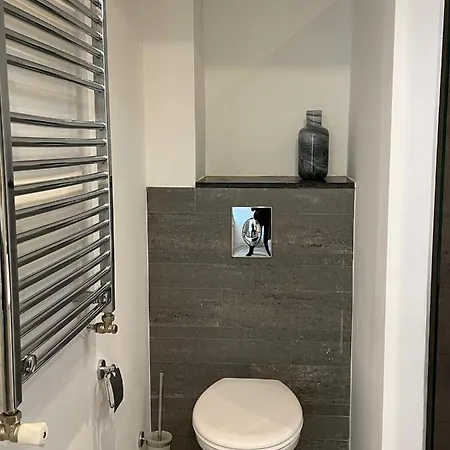 Square Apartment Appartamento *